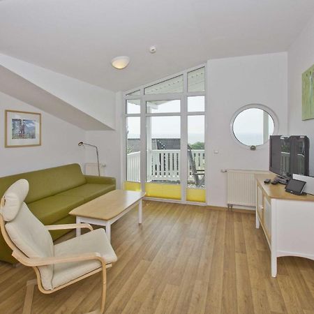 Mit Meerblick Und Balkon, Gratis Nutzung Vom Ahoi Erlebnisbad Und Sauna In Sellin - Meeresblick Fewo 17 Gohren Bagian luar foto