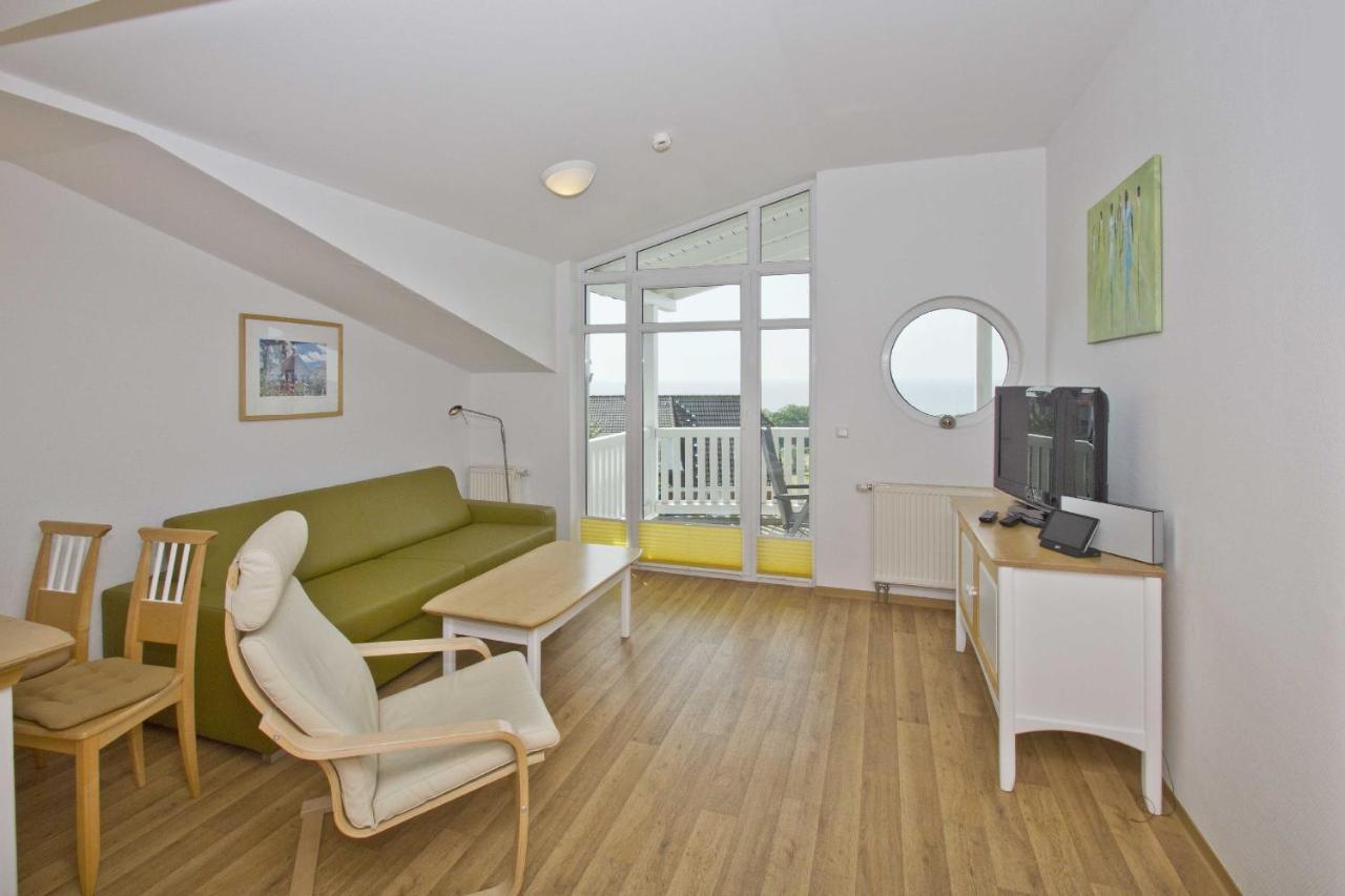 Mit Meerblick Und Balkon, Gratis Nutzung Vom Ahoi Erlebnisbad Und Sauna In Sellin - Meeresblick Fewo 17 Gohren Bagian luar foto