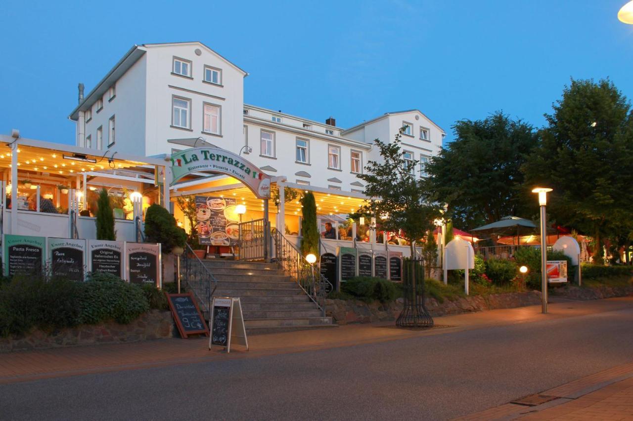 Mit Meerblick Und Balkon, Gratis Nutzung Vom Ahoi Erlebnisbad Und Sauna In Sellin - Meeresblick Fewo 17 Gohren Bagian luar foto